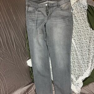 Old Navy Women's Straight Leg Jeans in Charcoal